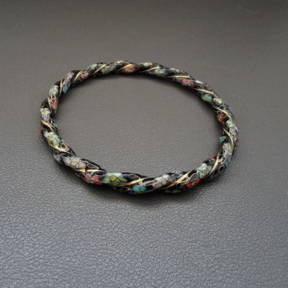 Vintage Twisted Cloisonné Enamel Bangle – Floral Black Gold Stack - Picture 4 of 7